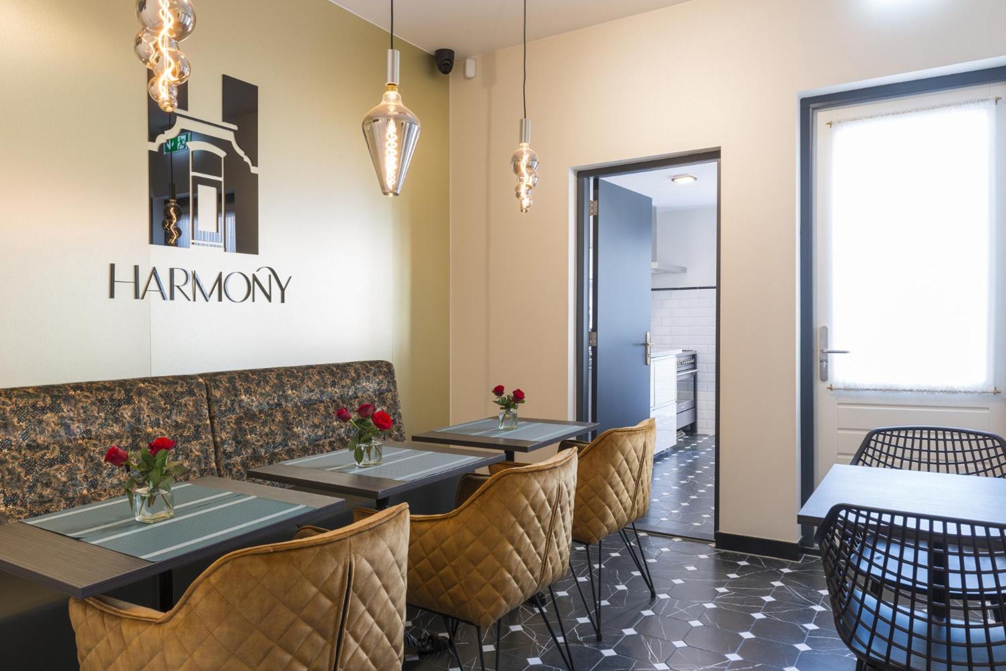 Petite Room With Wifi, Ac, And Shared Kitchen Tilburgo Exterior foto